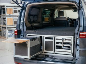 Noemi-H1-Multivan-pracovní-deska